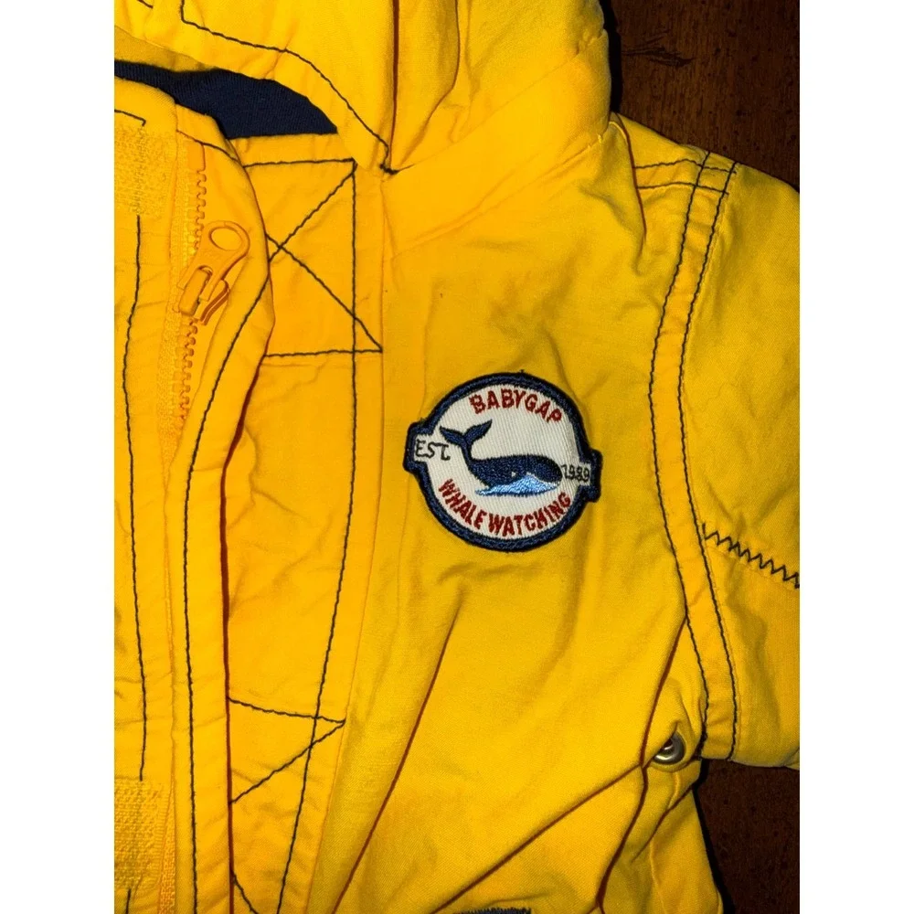 Vintage 90's Kids Baby Gap Rain Hooded Jacket Size 0-6 Months Whale Patch